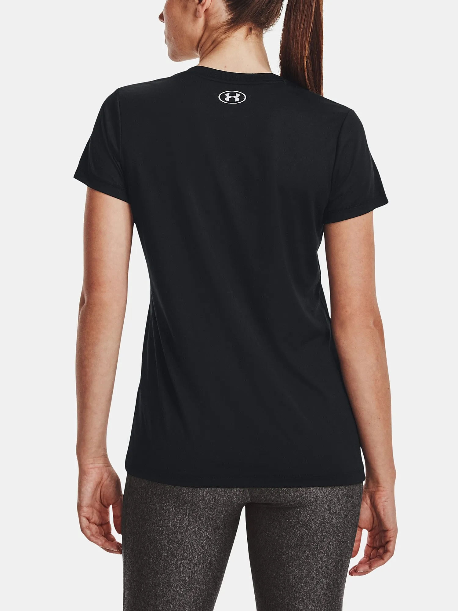 camisa Under Armour Tech Solid LC Crest SSV - Black/White - women´s