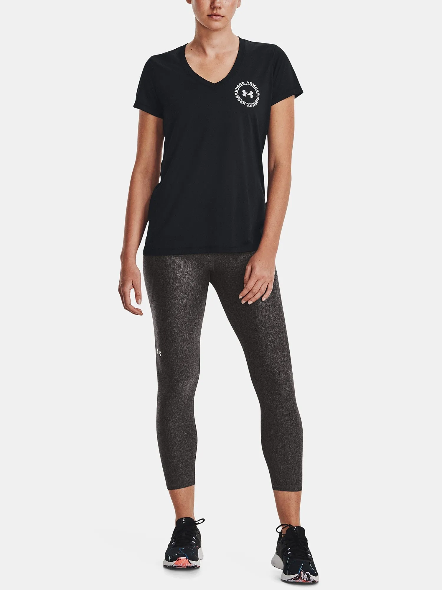 camisa Under Armour Tech Solid LC Crest SSV - Black/White - women´s