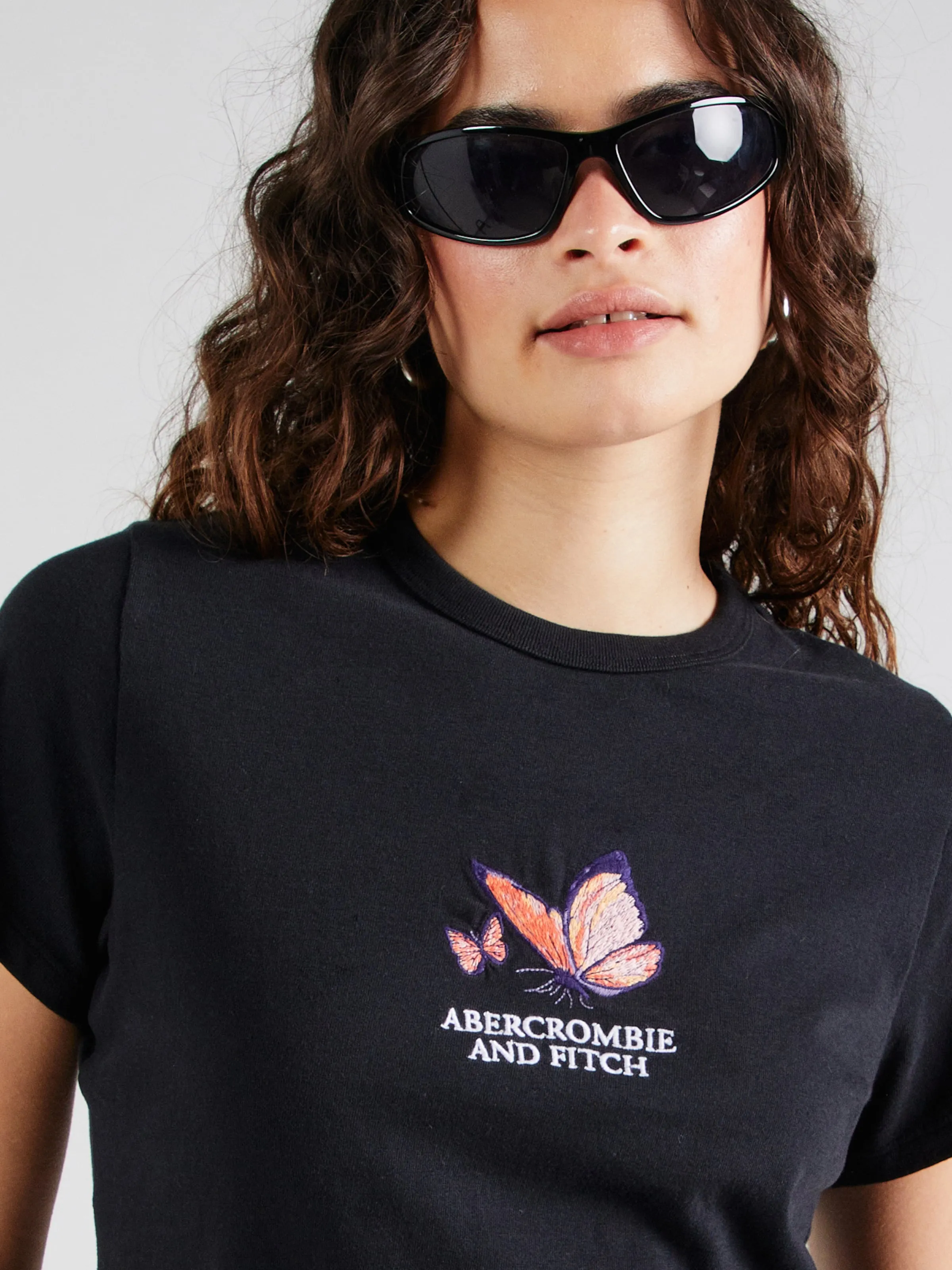 Camiseta Abercrombie & Fitch en Negro