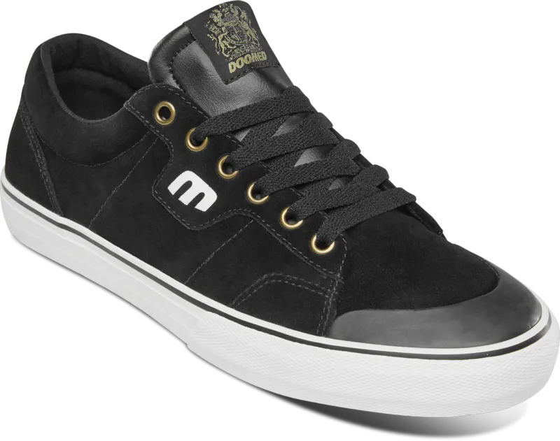 ETNIES ZAPATILLAS KAYSON X DOOMED NEGRO