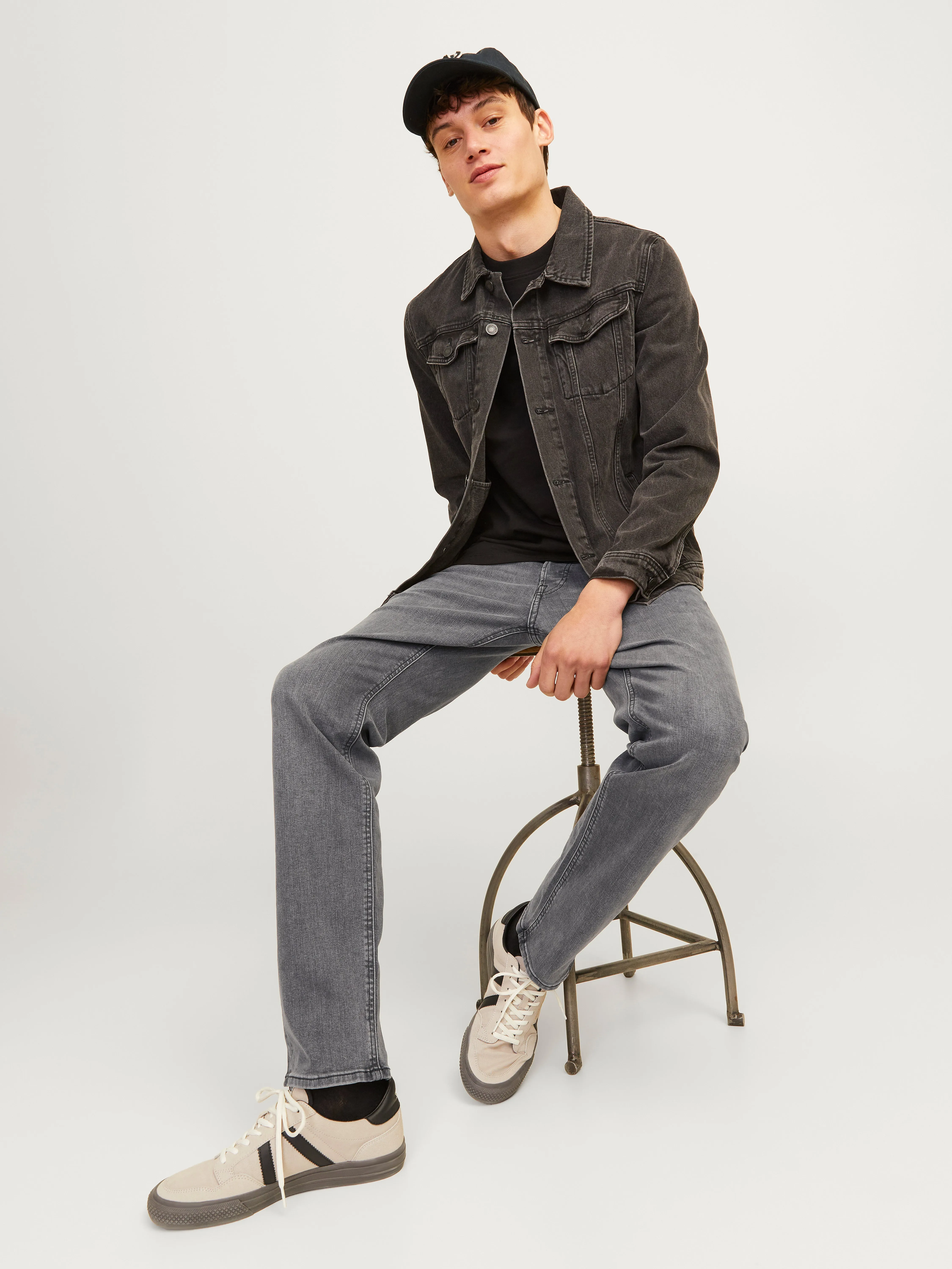 JJIMIKE JJORIGINAL SQ 349 Vaqueros de corte tapered | Gris oscuro | Jack & Jones®