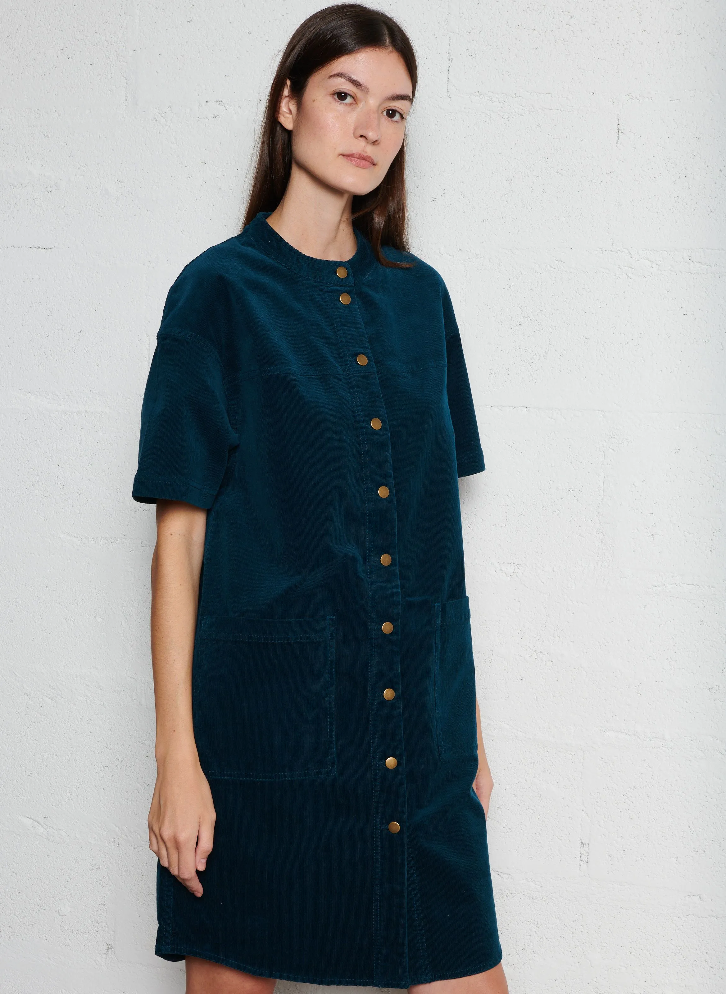 MARTHE - Vestido camisero midi de pana en azul