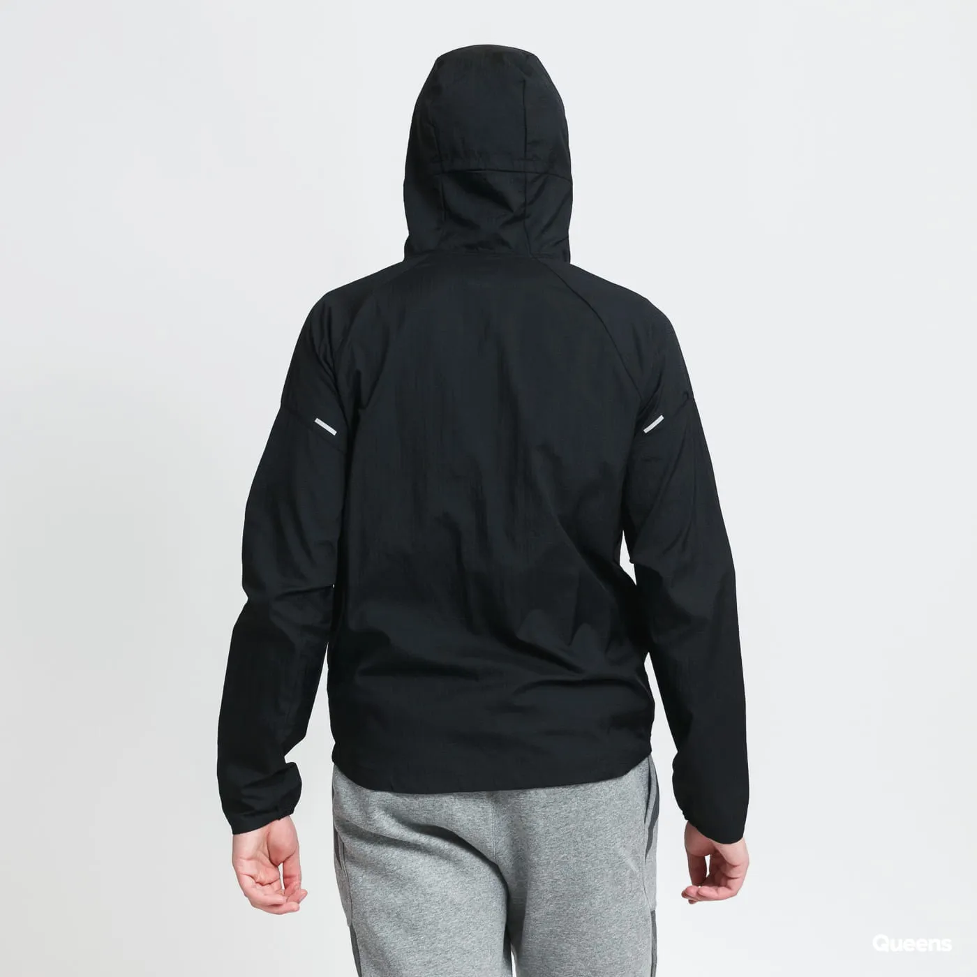 Nike Essential Jacket