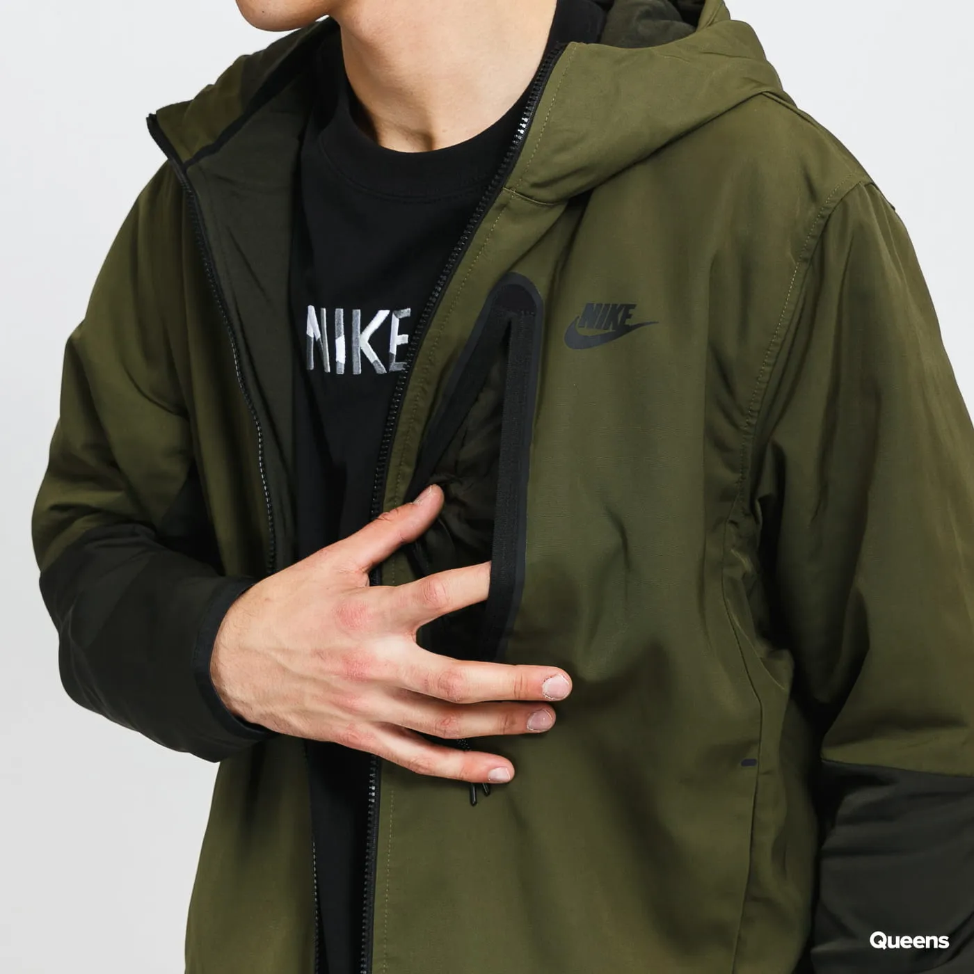 Nike Sportswear Woven Repel Insulated Hooded Jacket