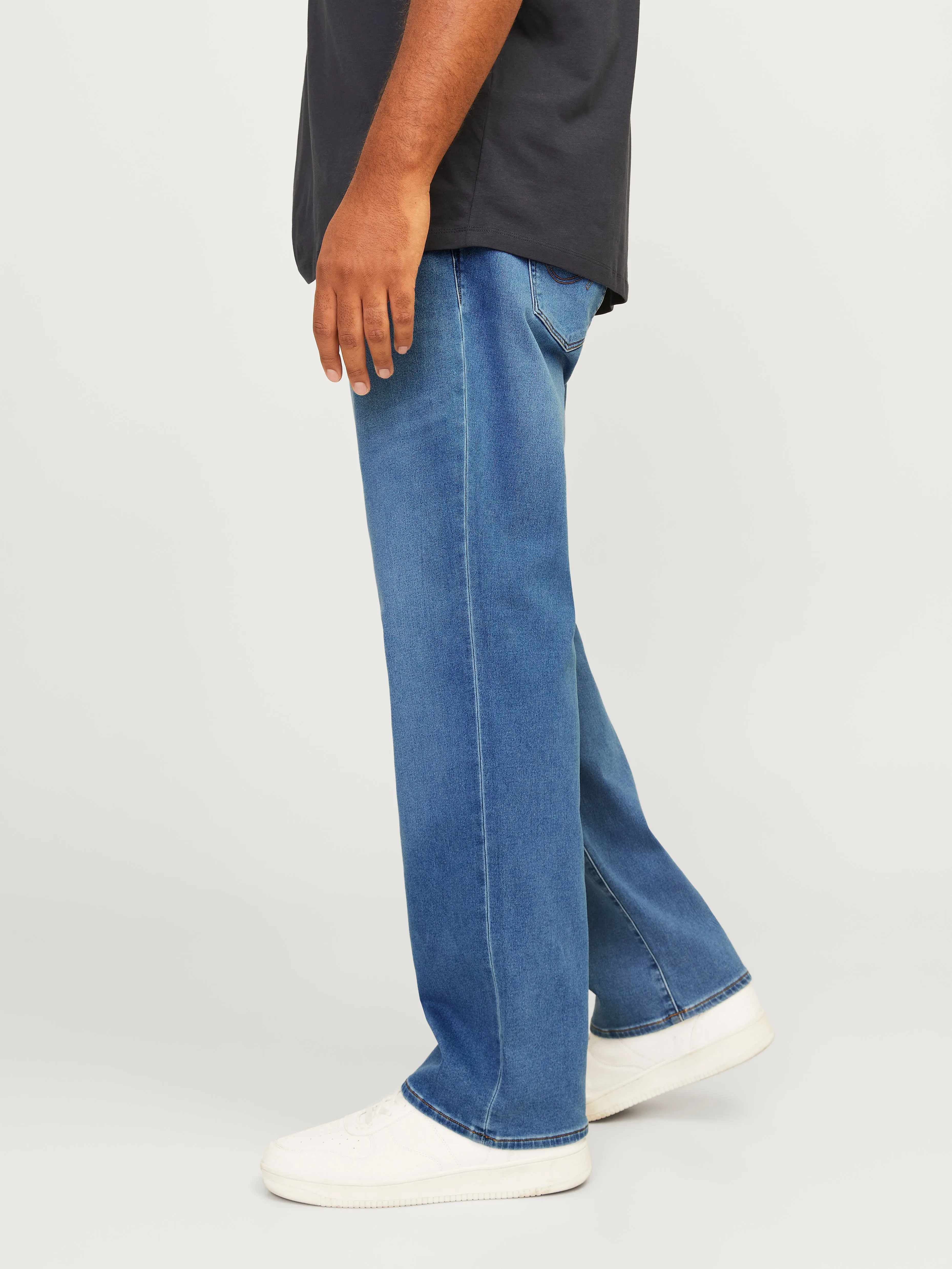 Plus Size JJIMIKE JJICON I.K. SQ 027 PLS Vaqueros de corte tapered | Azul intermedio | Jack & Jones®