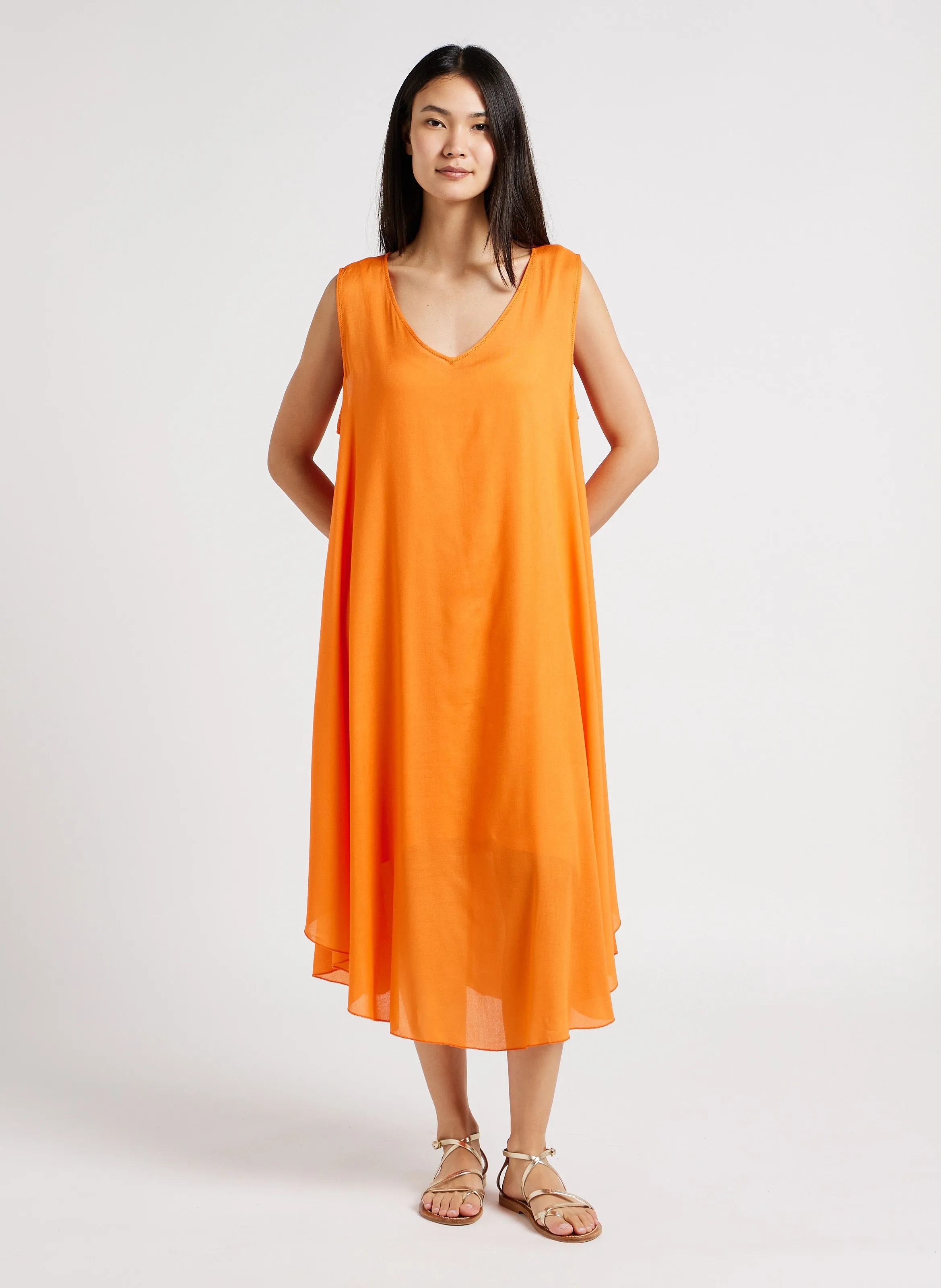 RIMITI - Vestido midi holgado sin mangas en naranja