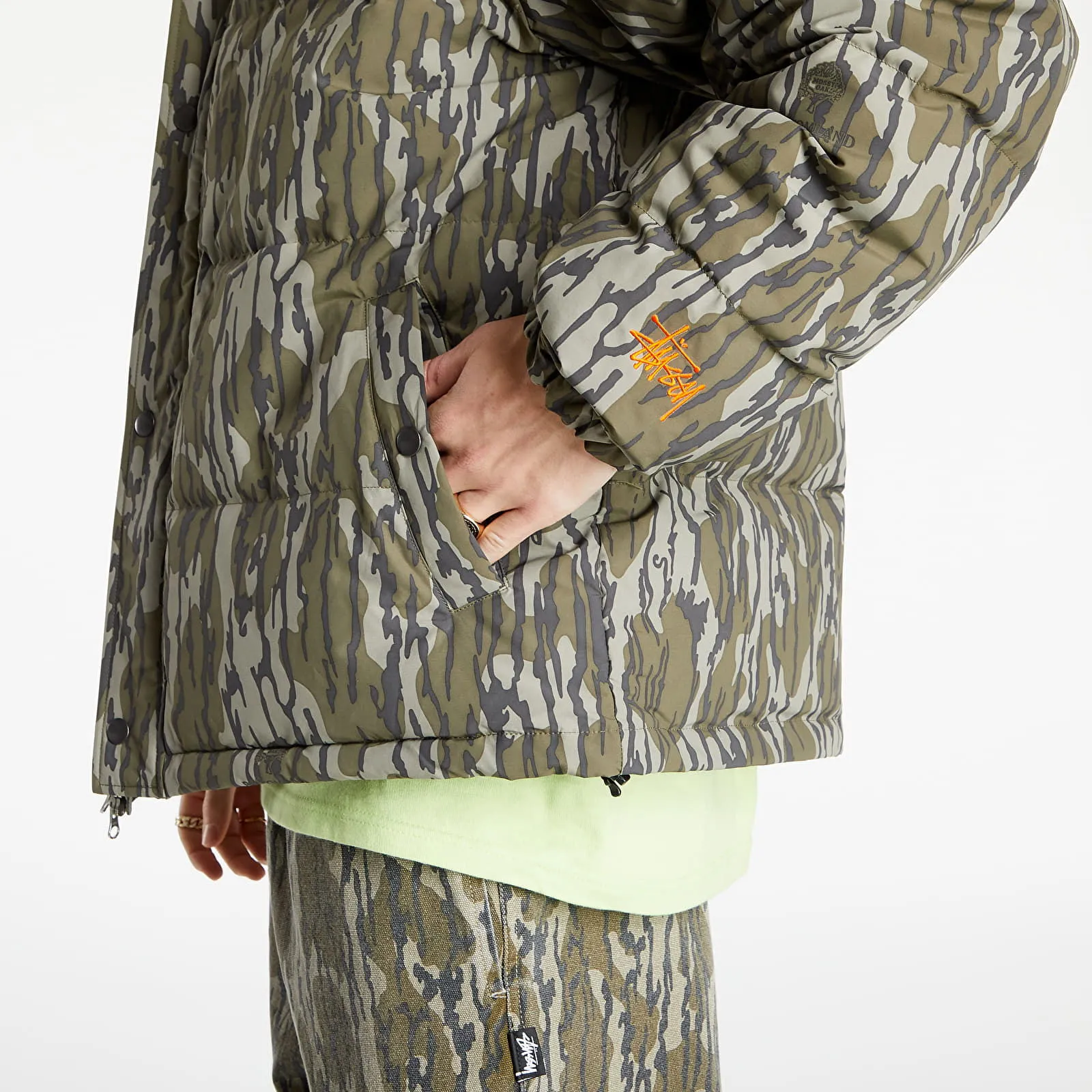 Stüssy Mossy Oak Down Puffer Jacket